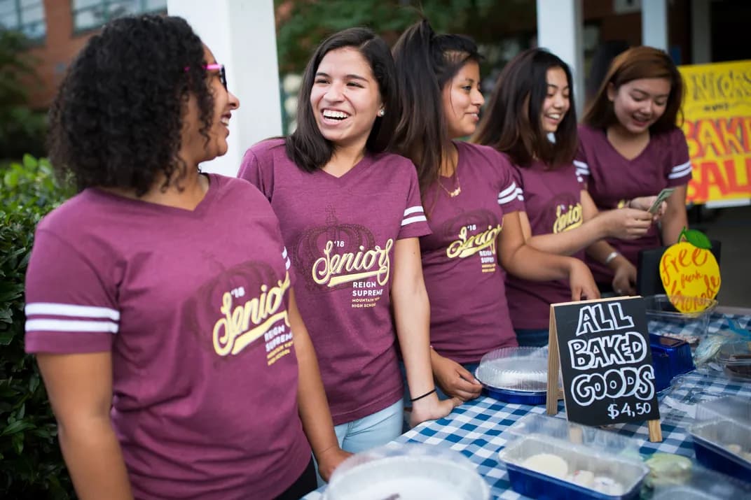 2016-10-20_HS_Seniors_Bake_Sale-2236_V1_e8obzf-1765999121274-qssas.jpg