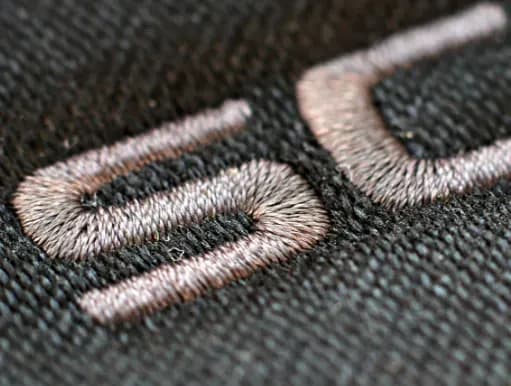 flat-embroidery-303e135f74ad2829c8446d769879e28b51eb7cda4edb4b15be2d92ec0e71e10e-1776178469683-mw5qw-1776272026122-cg22q.webp