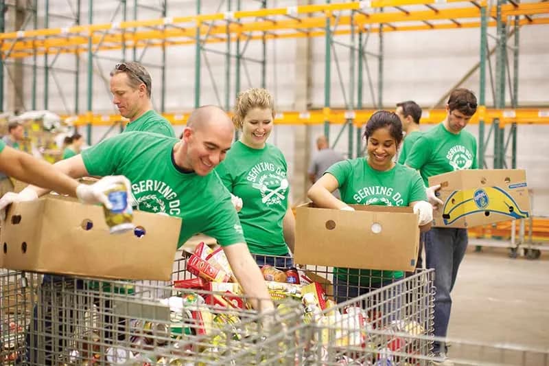 inkers working together