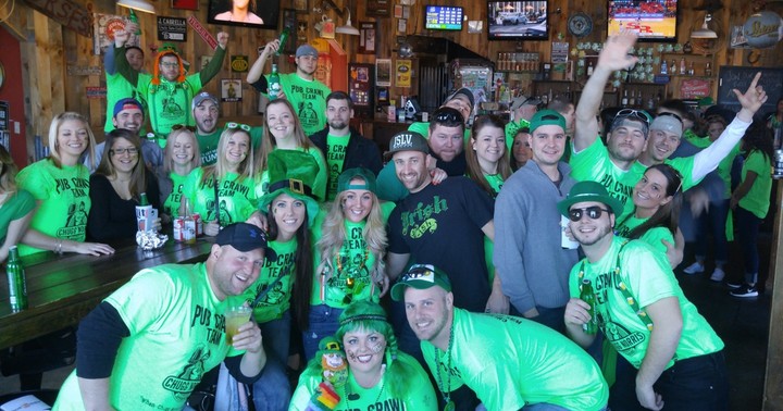 pub crawl group